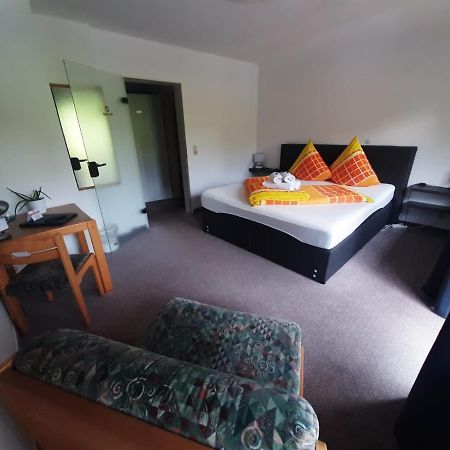 Landhotel Weisses Roess'L Adorf Экстерьер фото